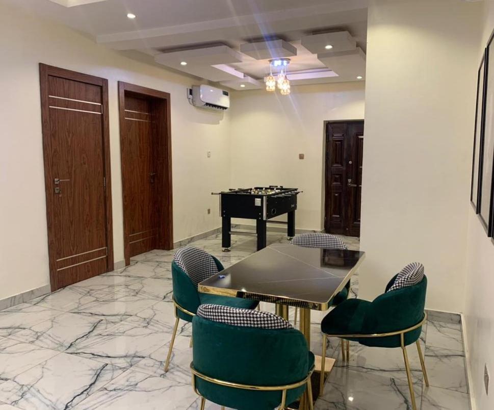 God'S Touch Apartments Remi Fani Kayode Gra. Ikeja Ngoại thất bức ảnh