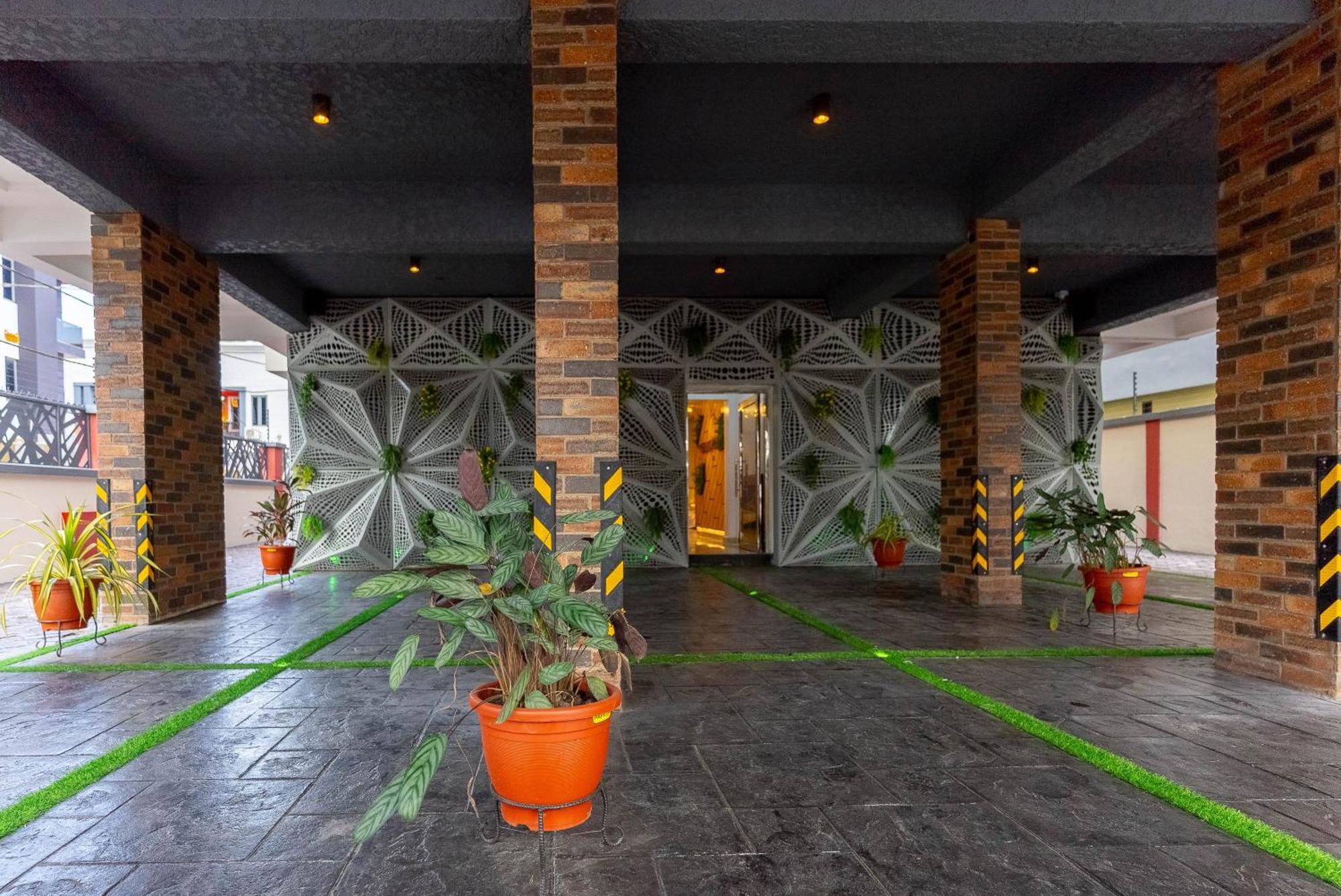 God'S Touch Apartments Remi Fani Kayode Gra. Ikeja Ngoại thất bức ảnh